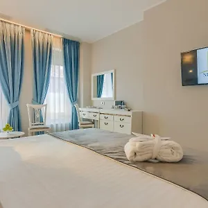 Hotel New Era Hotel Old Town Bucharest- Parking With Fee Nearby - Not At The Hotel !, Bucareste